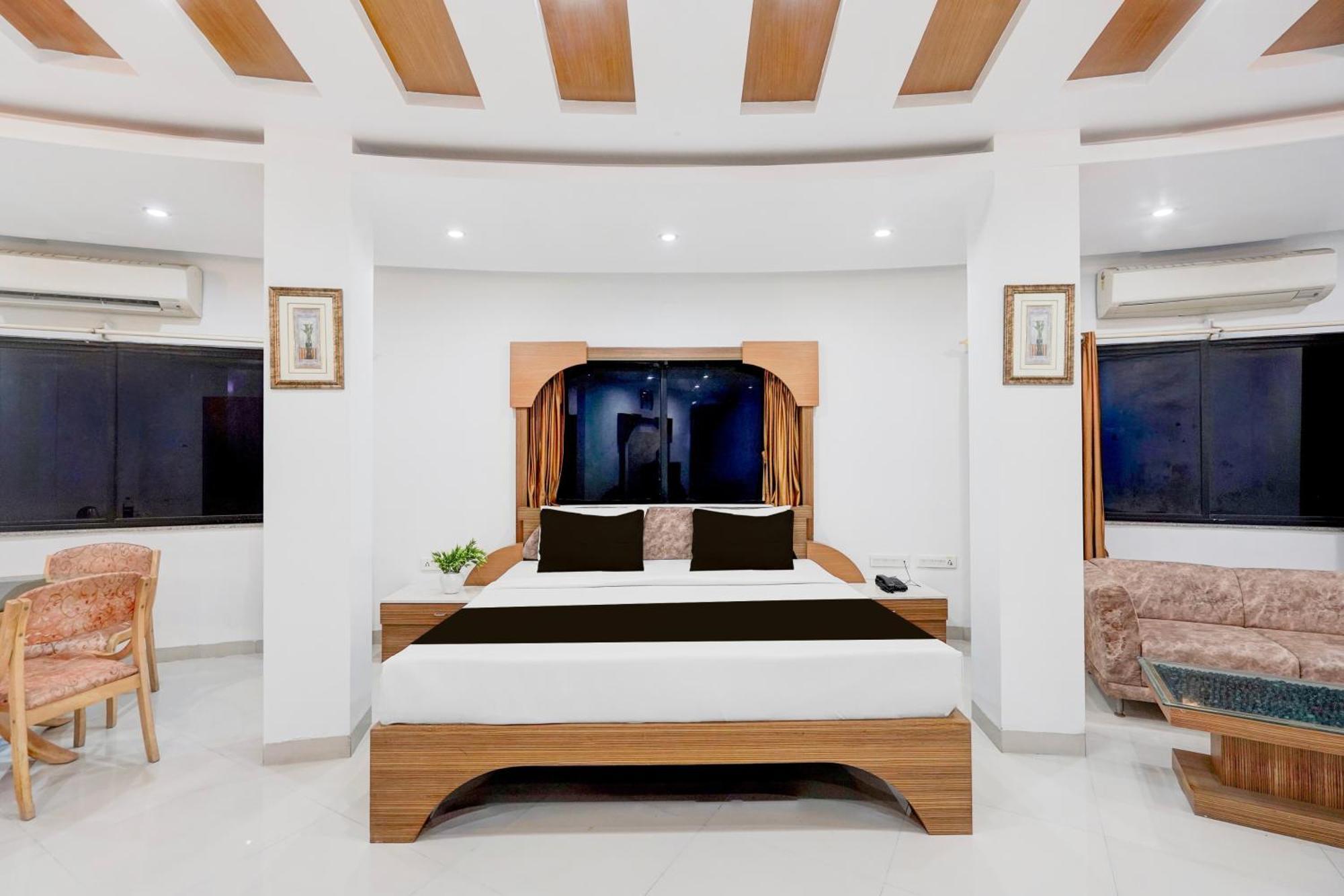 Super Townhouse Mg Road Porbandar Formerly Hotel Harmony Exterior foto