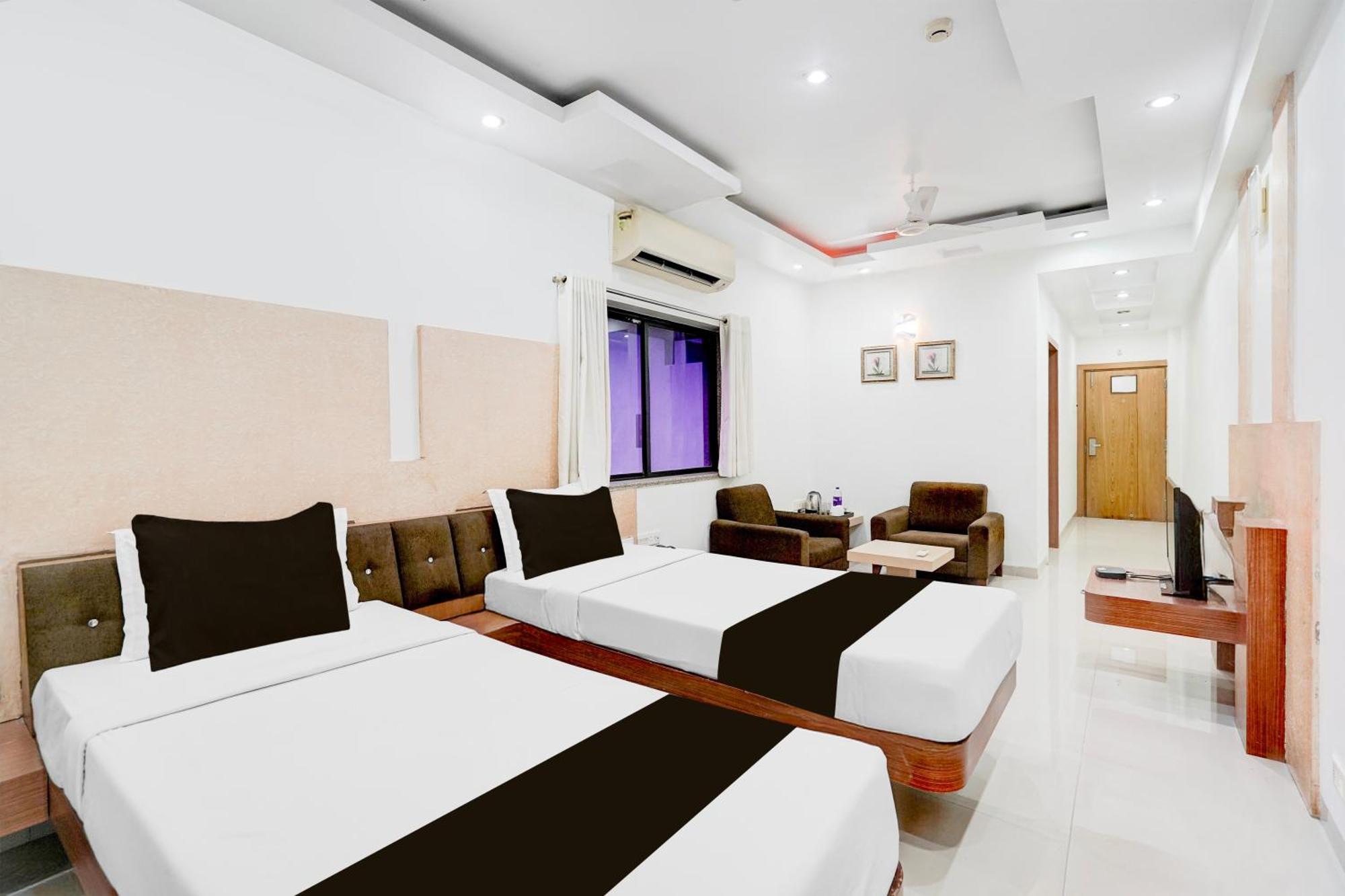 Super Townhouse Mg Road Porbandar Formerly Hotel Harmony Exterior foto